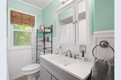 198 County St, Lakeville, MA 02347 - Photo 26