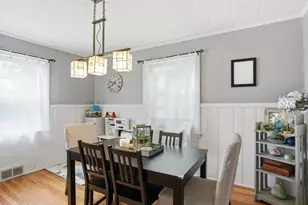 198 County St, Lakeville, MA 02347 - Photo 12