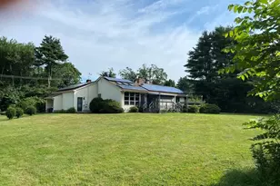 53 Hampden Rd, East Longmeadow, MA 01028 - Photo 4