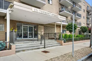 121 Tremont St, Boston, MA 02135 - Photo 24