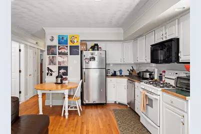145 Murdock #2, Boston, MA 02135 - Photo 8