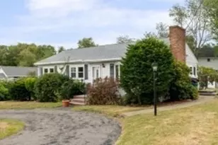 124 Cambridge, Burlington, MA 01803 - Photo 2