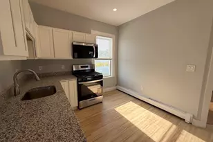 413 Boston St, Lynn, MA 01905 - Photo 2