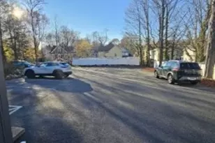 72 Linden St, Reading, MA 01867 - Photo 8