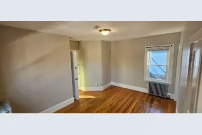 72 Linden Street #101, Reading, MA 01867 - Photo 2