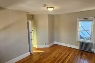 72 Linden St, Reading, MA 01867 - Photo 2