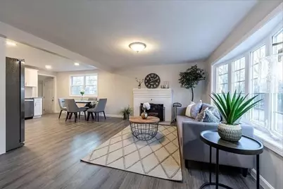 175 Pringle St, Tewksbury, MA 01876 - Photo 2