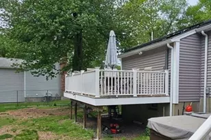 175 Pringle St, Tewksbury, MA 01876 - Photo 10