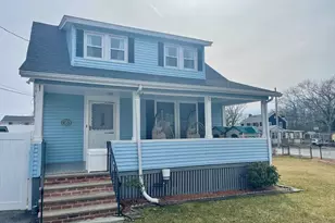 15 Wason St, Medford, MA 02155 - Photo 1
