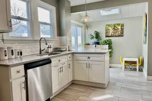 15 Wason St, Medford, MA 02155 - Photo 2