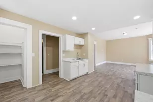 282 White St, Springfield, MA 01108 - Photo 22