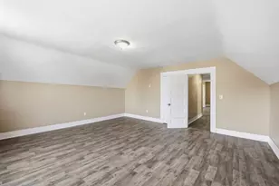 282 White St, Springfield, MA 01108 - Photo 38