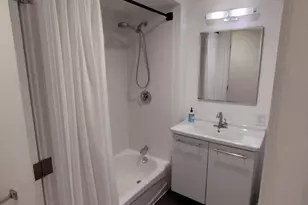 2 Earhart St, Cambridge, MA 02141 - Photo 8
