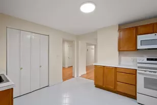 10 Frances, Newton, MA 02461 - Photo 4