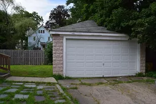 88 Cottage St, Mansfield, MA 02048 - Photo 10