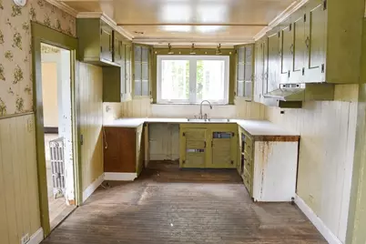 88 Cottage St, Mansfield, MA 02048 - Photo 22