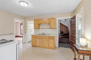 3 Marion St, Fitchburg, MA 01420 - Photo 14