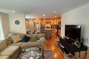 453 Windsor St, Cambridge, MA 02141 - Photo 2