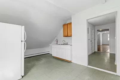 32 Salem St #3, Salem, MA 01970 - Photo 2