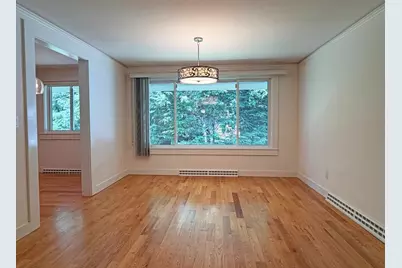 37 Stephen Pl, Newton, MA 02461 - Photo 16