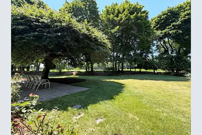 37 Stephen Pl, Newton, MA 02461 - Photo 38
