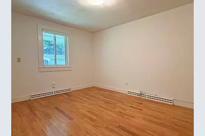 37 Stephen Pl, Newton, MA 02461 - Photo 26