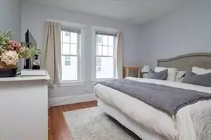 34 Dartmouth St, Watertown, MA 02472 - Photo 10