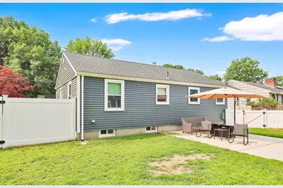 50 Hazen St, Springfield, MA 01119 - Photo 24