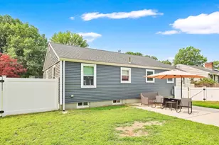 50 Hazen St, Springfield, MA 01119 - Photo 24