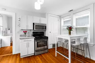 181 W Fifth St, Boston, MA 02127 - Photo 2