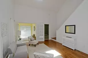 102 Lyman St, South Hadley, MA 01075 - Photo 14