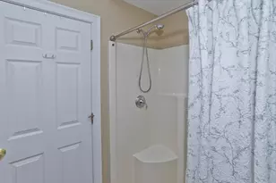 102 Lyman St, South Hadley, MA 01075 - Photo 22