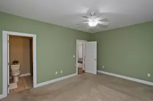 102 Lyman St, South Hadley, MA 01075 - Photo 20