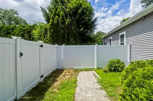102 Lyman St, South Hadley, MA 01075 - Photo 38