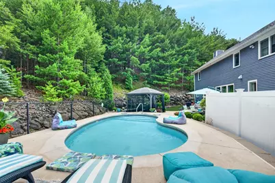 4 Waldingfield Lane, Peabody, MA 01960 - Photo 10