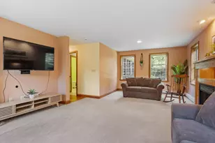 41 Penobscott Ave, Hubbardston, MA 01452 - Photo 18