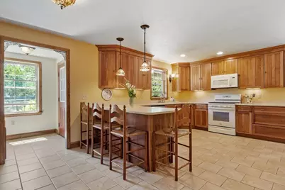 41 Penobscott Ave, Hubbardston, MA 01452 - Photo 8