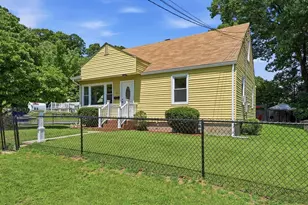 85 Brook St, Holyoke, MA 01040 - Photo 2