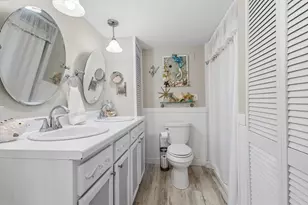 53 Wareham St, Middleborough, MA 02346 - Photo 16