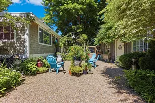 53 Wareham St, Middleborough, MA 02346 - Photo 28
