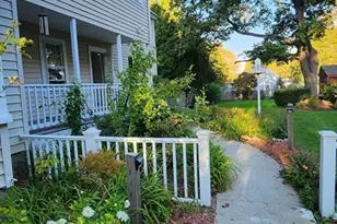 12 Mayhew St, Hopkinton, MA 01748 - Photo 2