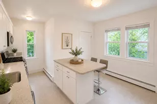 28 Mechanic St, Newton, MA 02464 - Photo 8