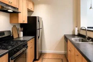 296 Meridian St, Boston, MA 02128 - Photo 2