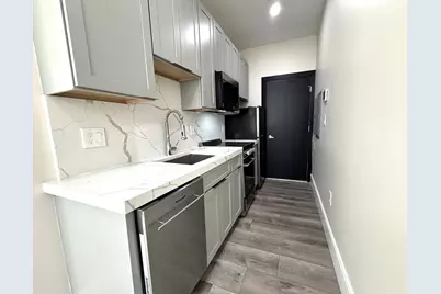 366 Broadway #307, Everett, MA 02149 - Photo 1