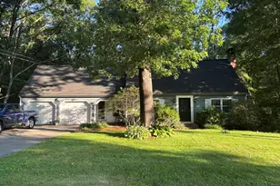 67 Glencrest Dr, North Andover, MA 01845 - Photo 2