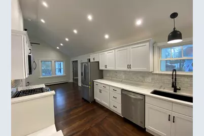 64 Manning St, Holden, MA 01522 - Photo 14
