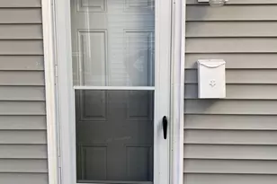 54 Pleasant St, Lowell, MA 01852 - Photo 14