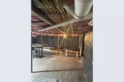 54 Pleasant St, Lowell, MA 01852 - Photo 12