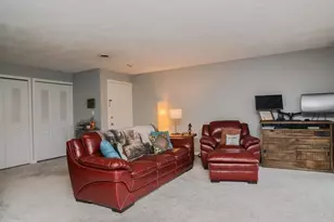 21 Concord Green, Concord, MA 01742 - Photo 4