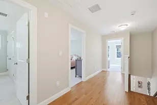 10 Homes Ave, Franklin, MA 02038 - Photo 26